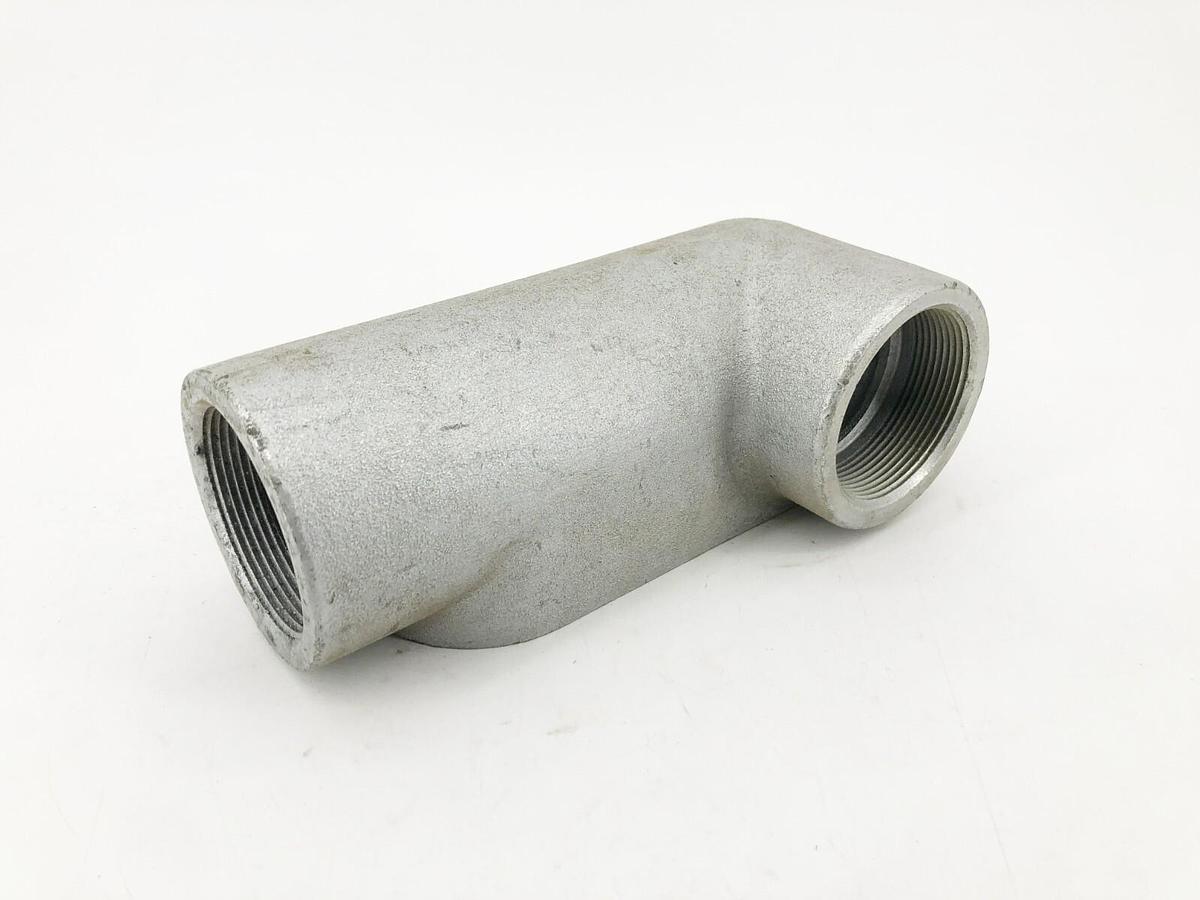 New Crouse-Hinds LR67 2" Conduit Outlet Body