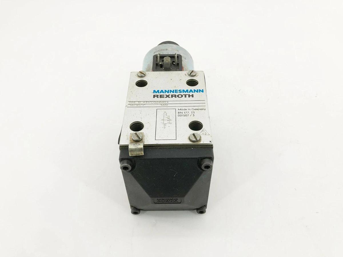 Used Rexroth 3WE10A31/CG24N9Z4 Directional Control Solenoid Valve 24VDC 587141/3