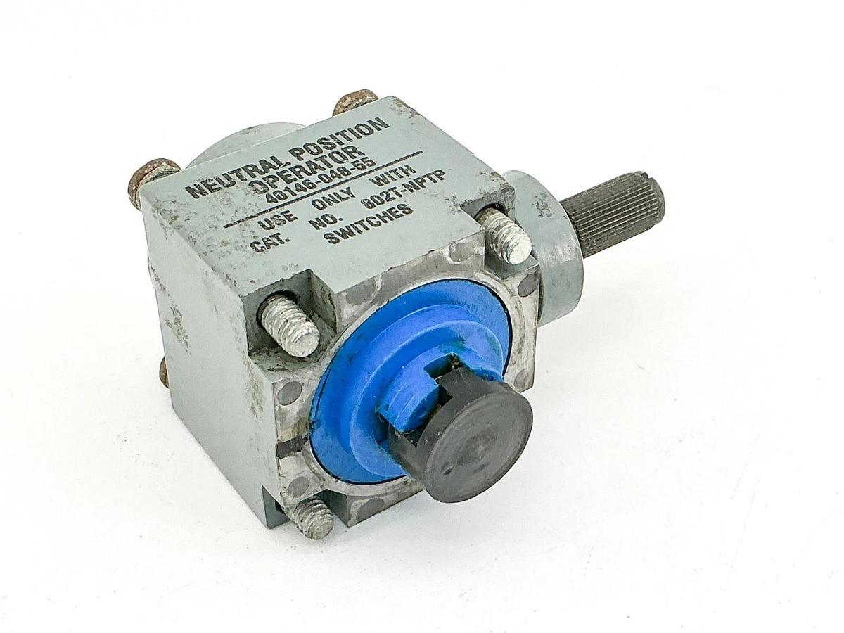 Used Allen Bradley 40146-048-55 Neutral Position Operator Head