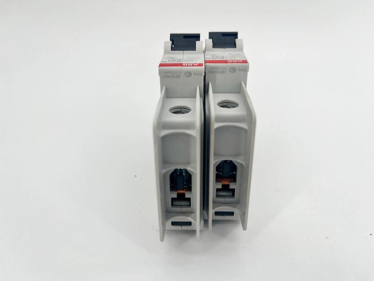 Used Lot of 2 ABB SU201M-K5 Miniature Circuit Breakers 5A 1P 240V 2CDS271337R0357