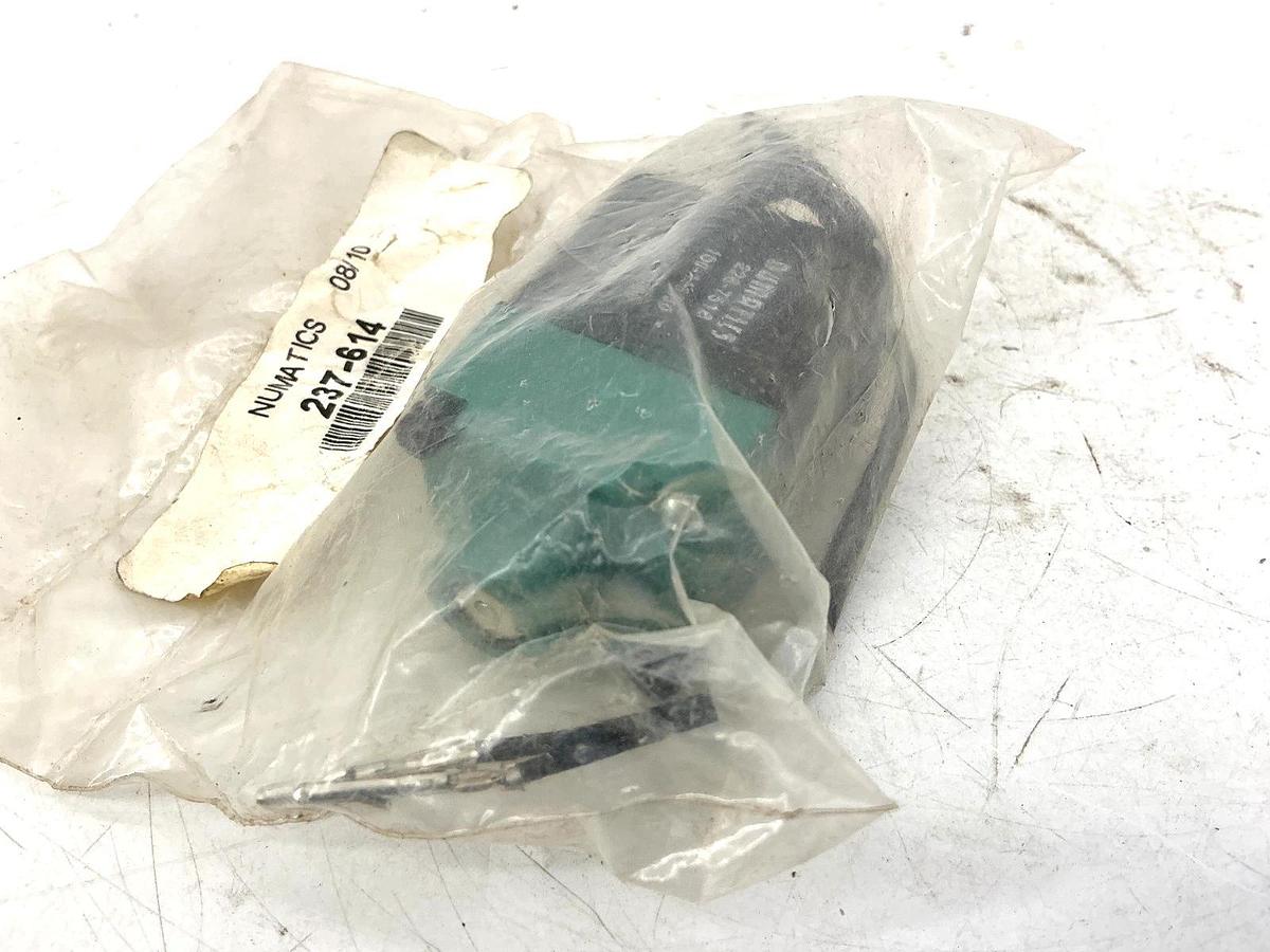 New Numatics 237-614 Solenoid Coil 2-Wire 0.15A 110/120V 50/60HZ