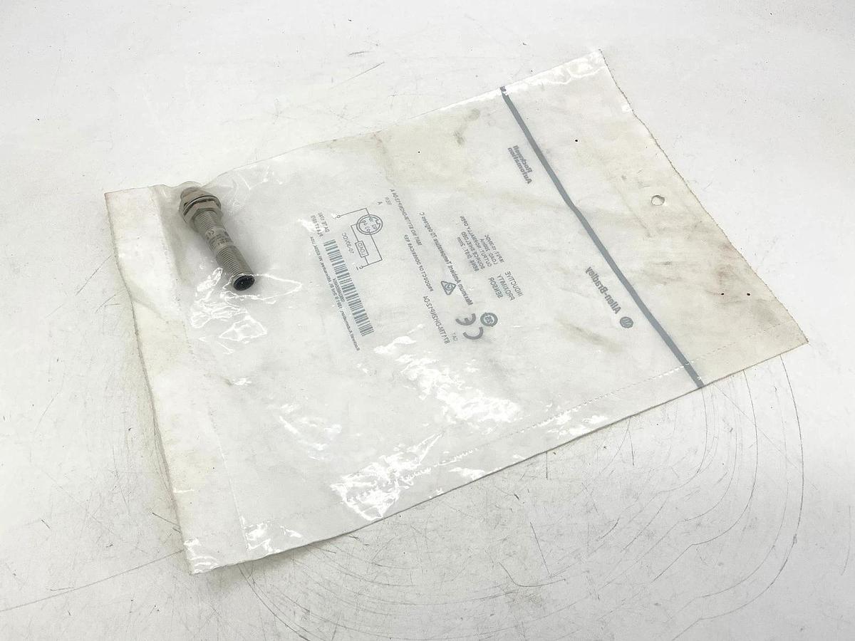 New Allen Bradley 871TM-DH2NP12-D4 Ser A Inductive Proximity Sensor Dist: 2mm