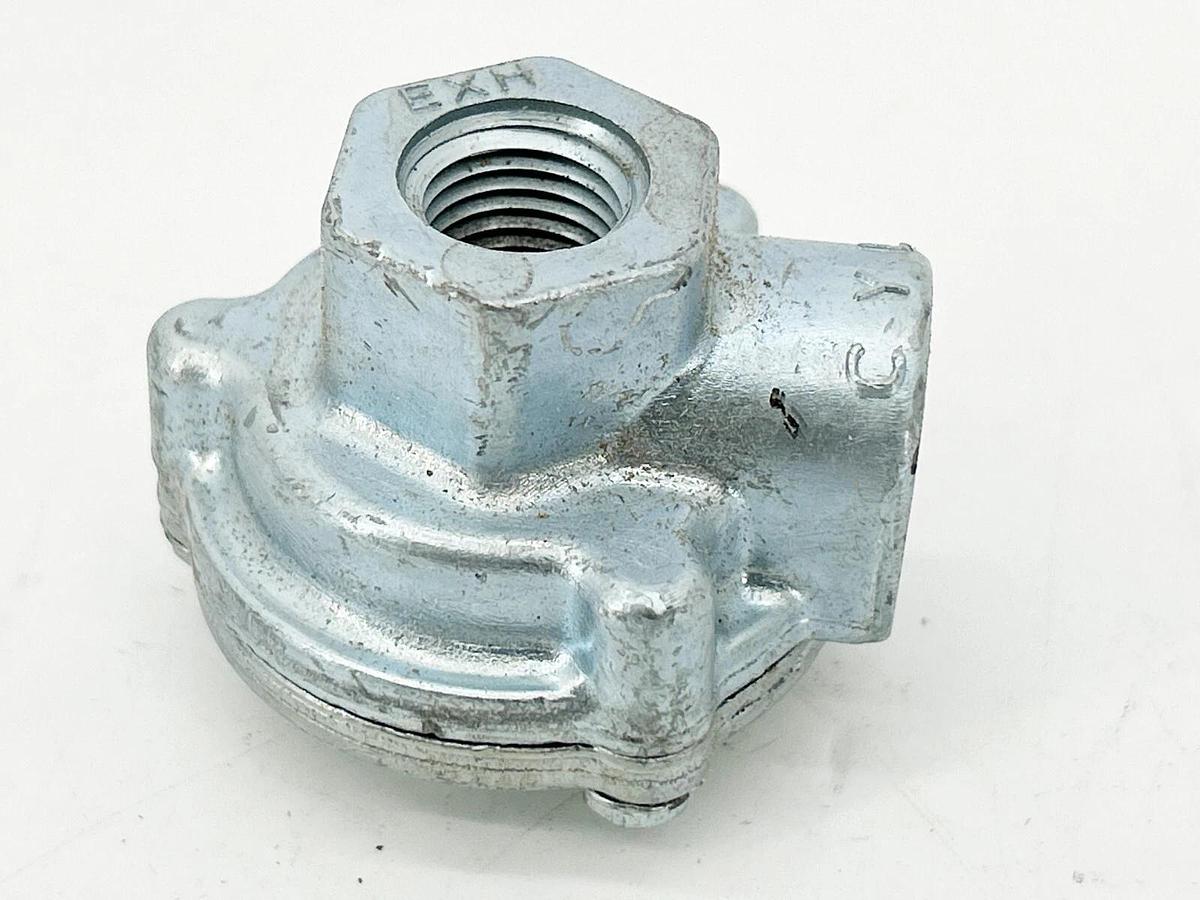 New Deltrol EV125A Exhaust Valve 1/4" Cylinder Port 1/8" Inlet Port 10135-67