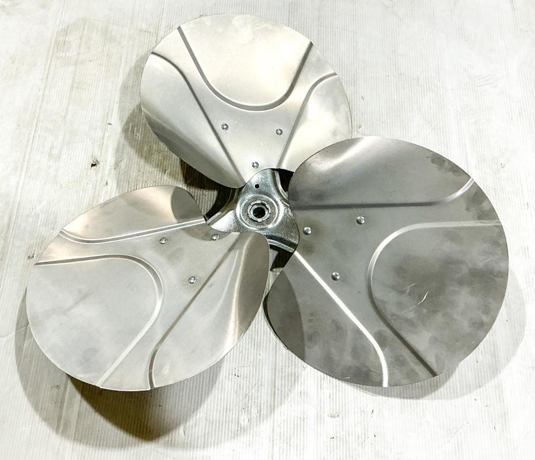 New Dayton 2C373 Fan Blade 24” -No Box