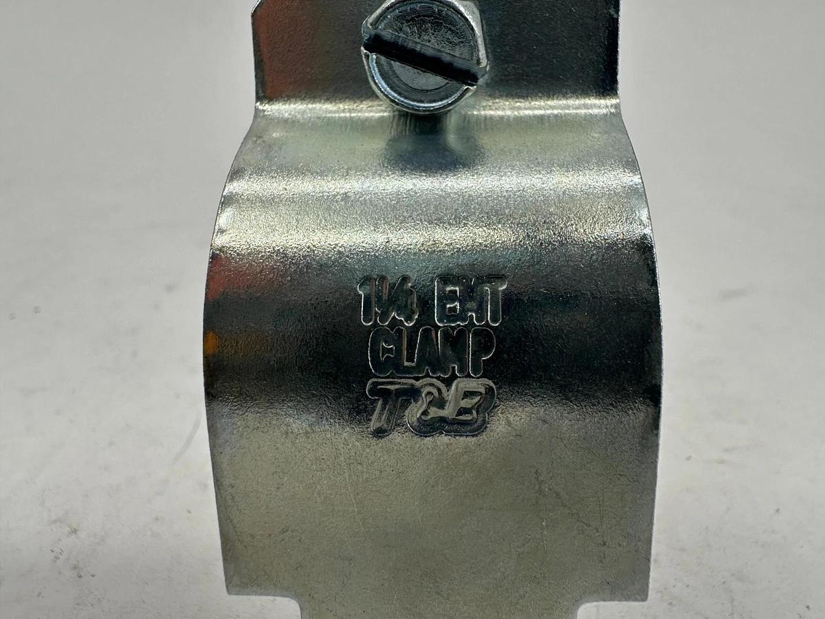 Lot of 8 New Thomas & Betts 1-1/4 EMT Conduit Clamps 1-1/4" - No Box