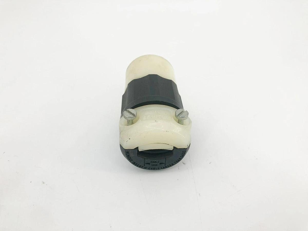 Used Lot of 6 Leviton 5669-C Straight Blade Locking Plug & Connectors 15A 250V
