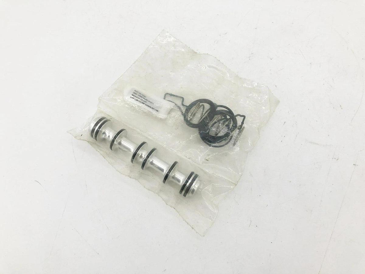 New Parker PL503300 Solenoid CC Valve Repair Kit - No Box
