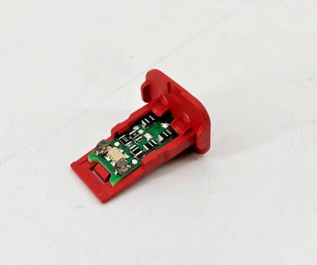 Lot of 5 New TE Connectivity W2S-SDT-24V Wedgelocks w/ 24VDC LED