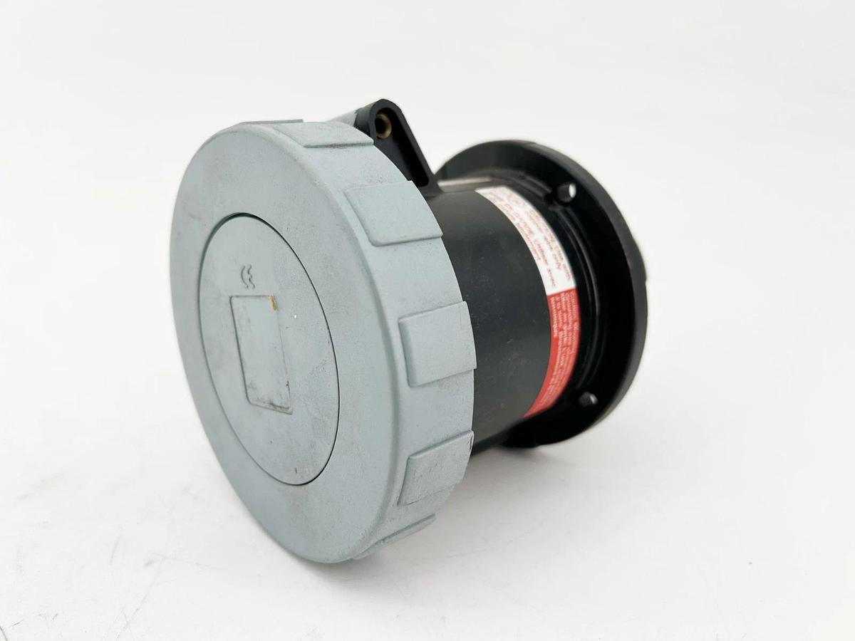 New Leviton 460R5W 4 Wire Industrial Grade Receptacle 600V 60A 3PH - No Box
