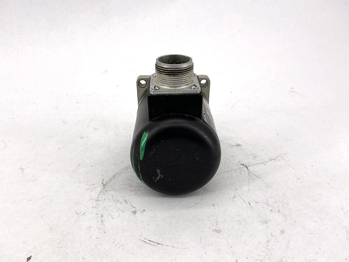 Used ACCU-CODER 725-PU Incremental Shaft Encoder 12VDC 500 Pulse Per Rev