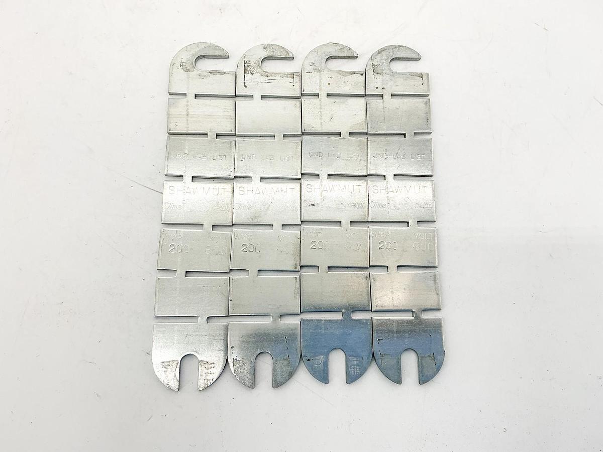 Used Lot of 4 RLS200 Renewable Fuse Links 200A 600V