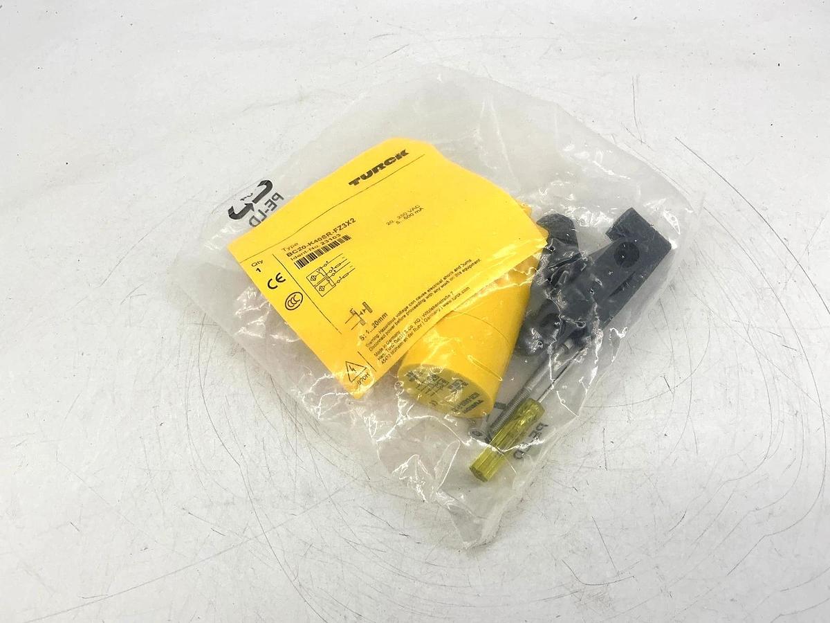 New Turck BC20-K40SR-FZ3X2 Capacitive Prox Sensor Sn=20mm 20-250VAC 23103