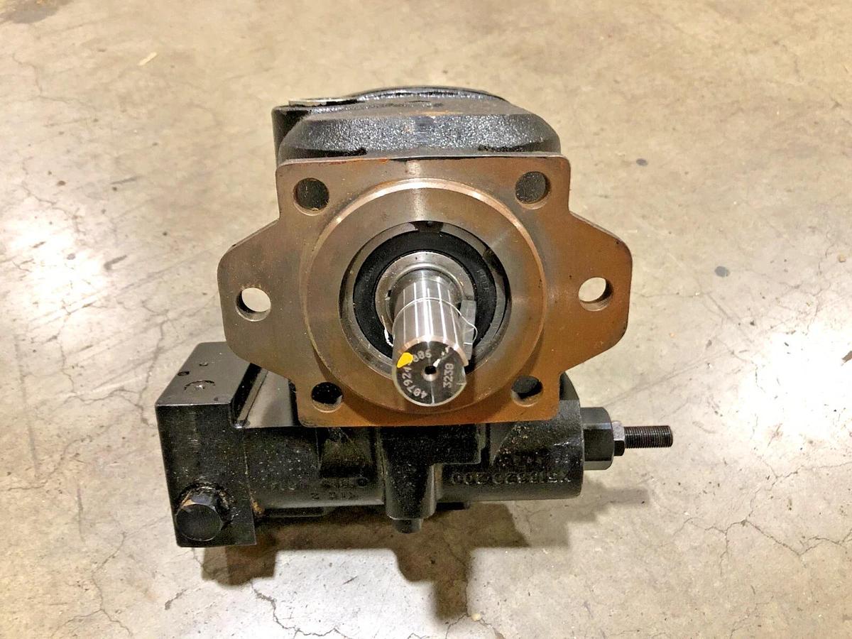 New Oilgear PVG-048-F1UV-LSFY-P-1NNSN Axial Piston Variable Pump 1" Shaft
