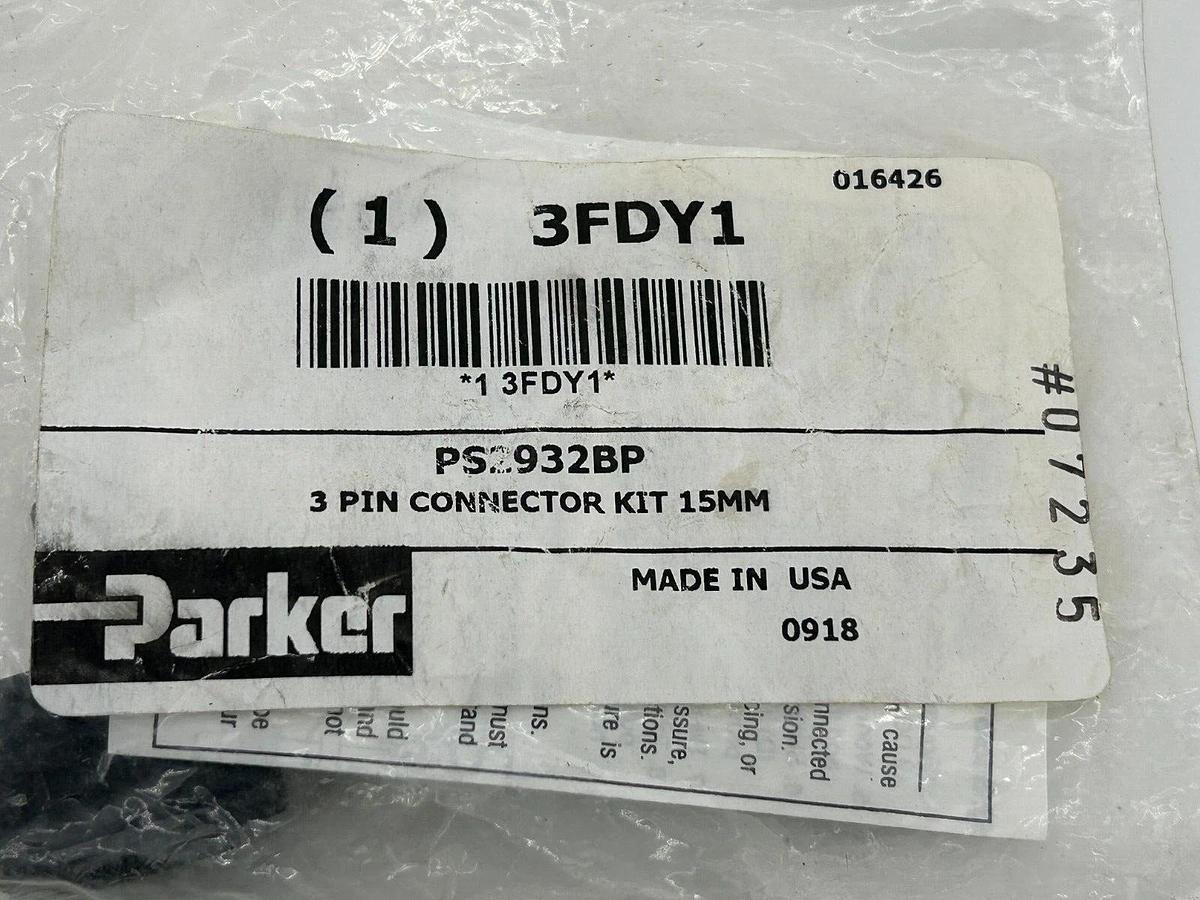 New Lot of 2 Parker PS2932BP Solenoid Coil Connector 3Pin 3FDY1