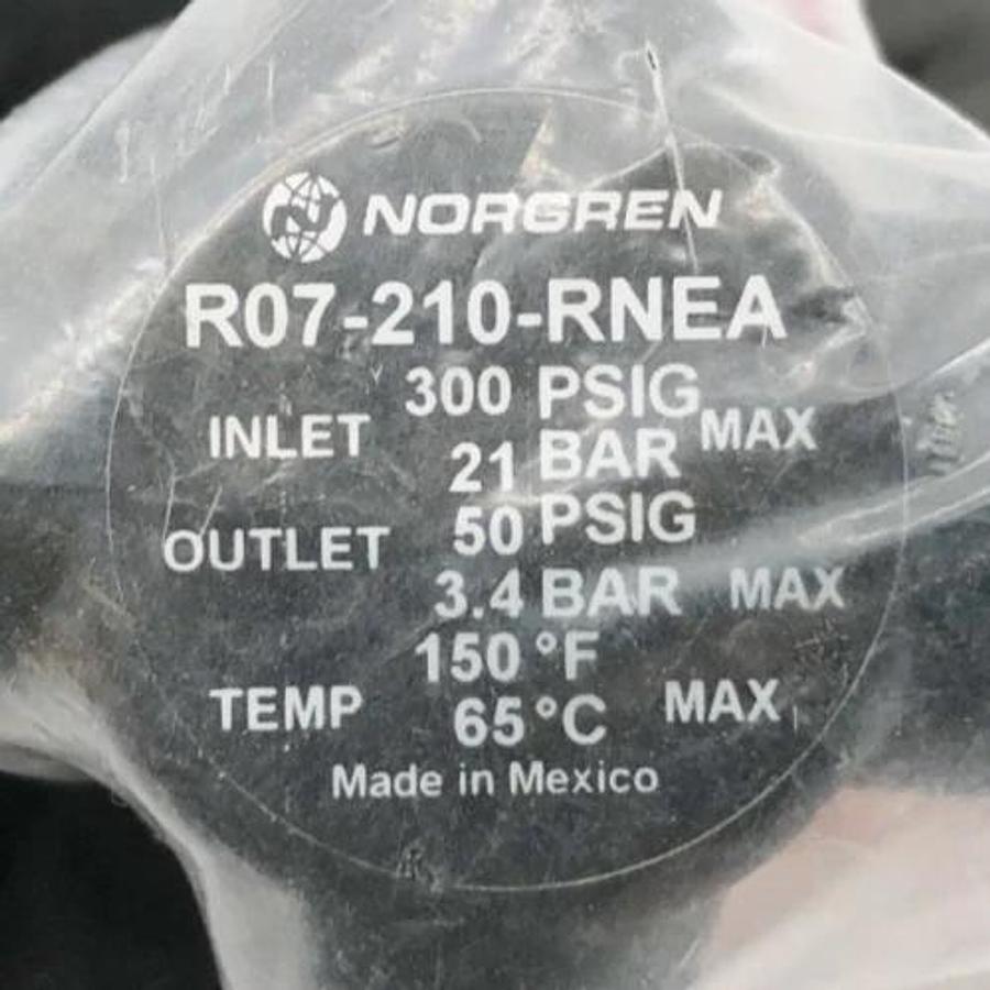 New Norgren R07-210-RNEA Mini Regulator 1/4" 300psi Inlet 50psi Outlet