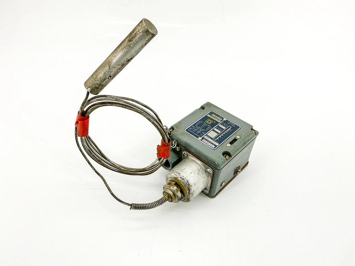 Used Square D 9025-BCW33 Temperature Control Switch 80-145F