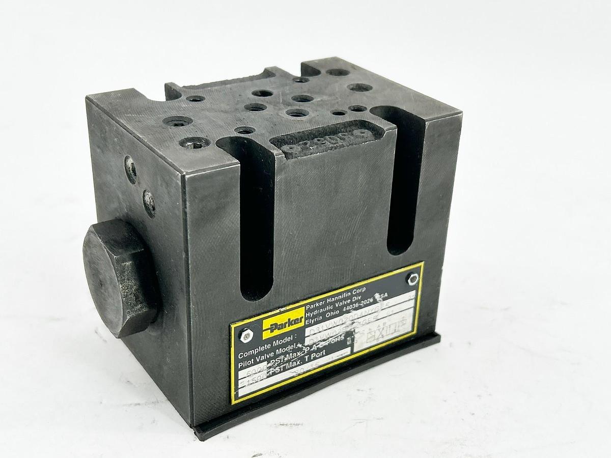 New Parker D31VW020D4NYGF5-91 Hydraulic Valve Base Unit Only 5000PSI