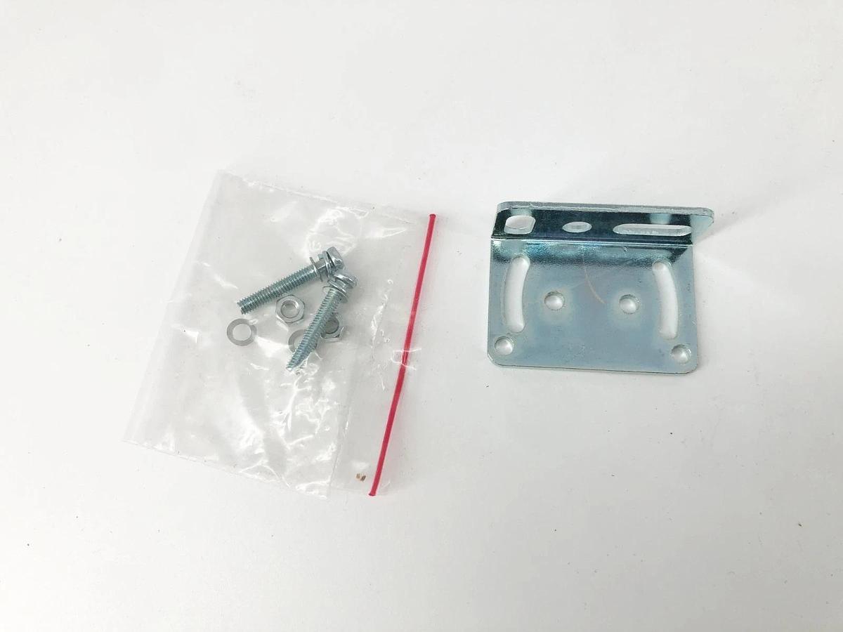 New Albany 4904R0001 Polarized Retroreflective Proximity Switch PC50CNP06RP1371