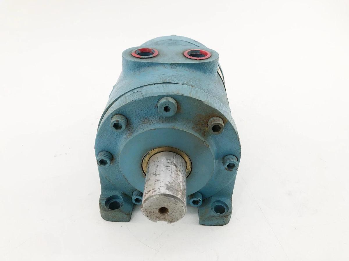 New Rotac HN 3-4 1V OIL Actuator 1000psi 1-1/4" Shaft - No Box