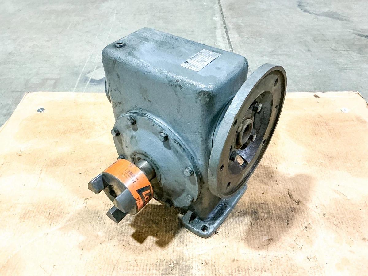 Used Winsmith 007MCTS33000DN Gear Box 20 Ratio 1800RPM 4.41 Input HP 7MCT