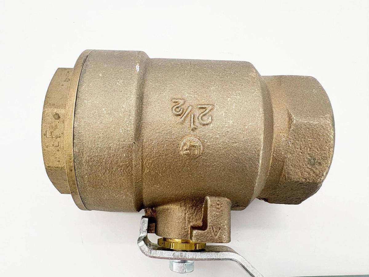 New Watts 2-1/2" Brass Threaded Ball Valve Standard Port 2-Piece 400WOG