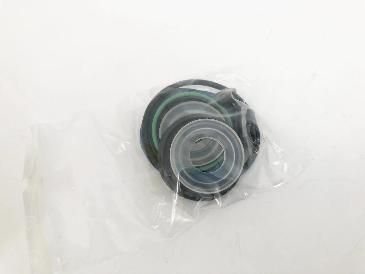 New Grundfos 96932412 Bearing Kit for CM Series MG(E) 100 Motor