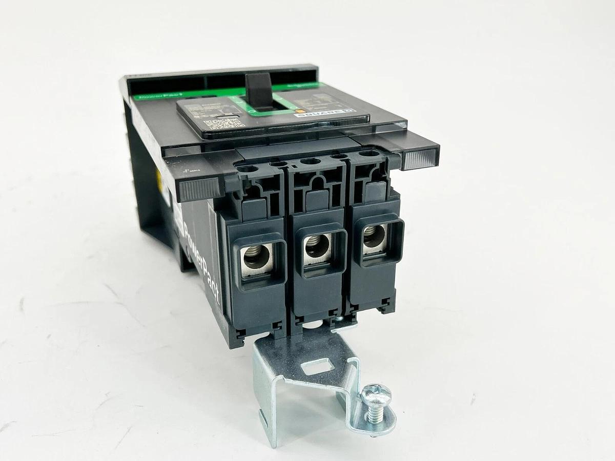 New Square D BDA36035 Circuit Breaker 35A 600V 3P 50/60Hz