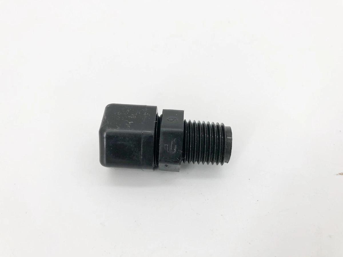 Lot of 2 New Parker P4MC4 Polypropylene Male Connector Fittings 1/4" - No Box