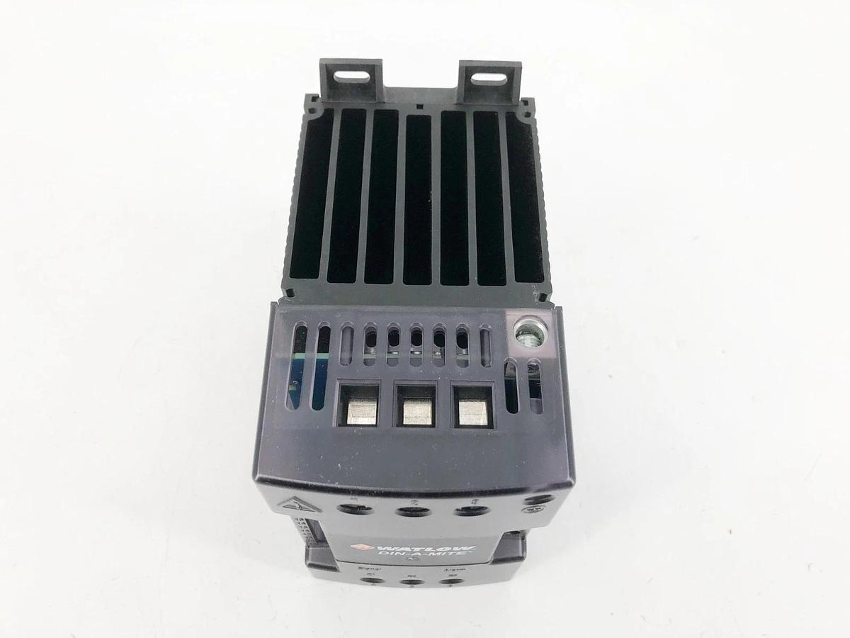 New Watlow DC10-60C0-S000 Controller 55A 4.5-32VDC In 277-600VAC Out - No Coil