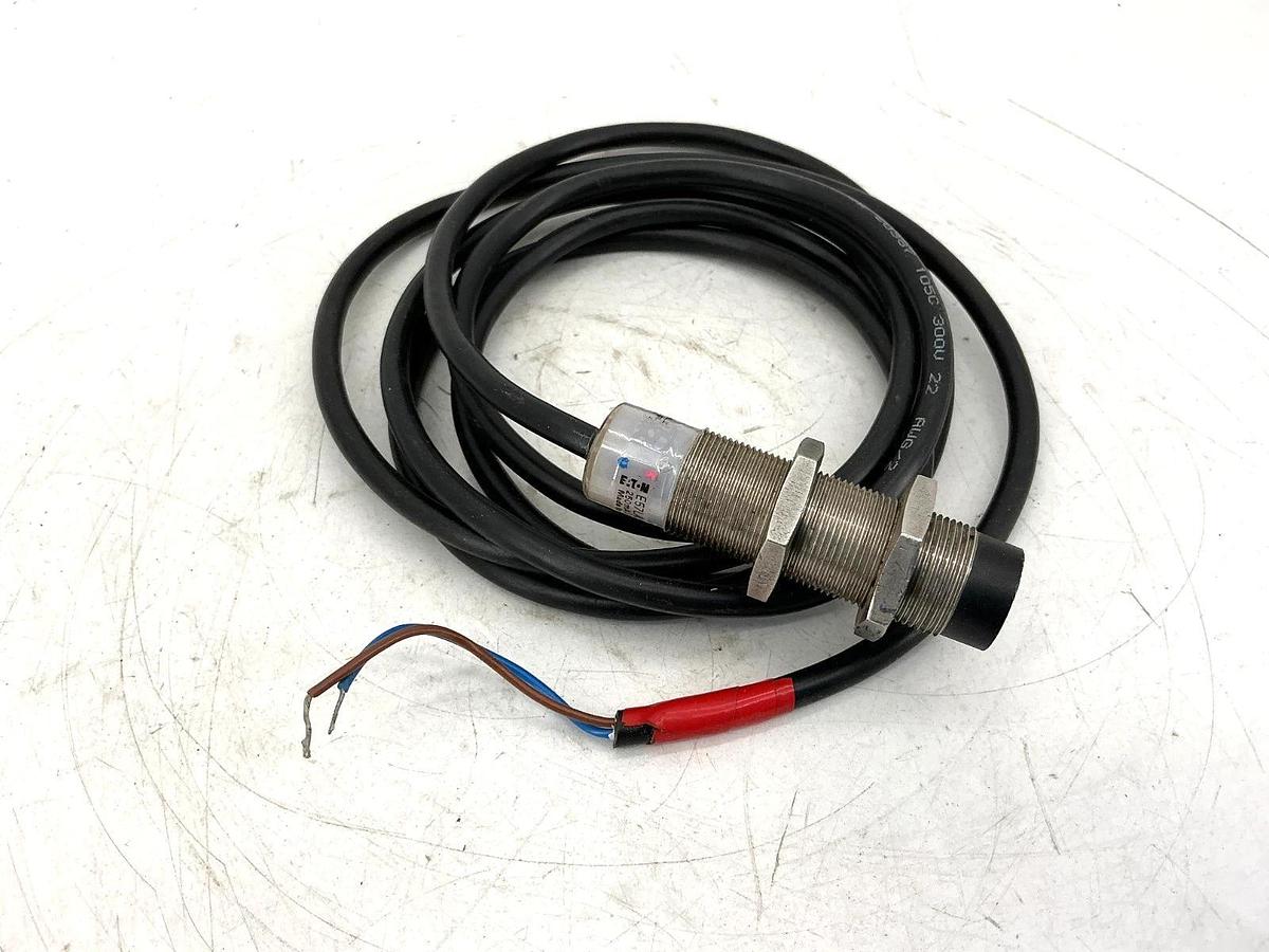 Used Eaton E57LAL18A2E Ser G1 Inductive Sensor Tubular Housing 2-Wire 20-250VAC