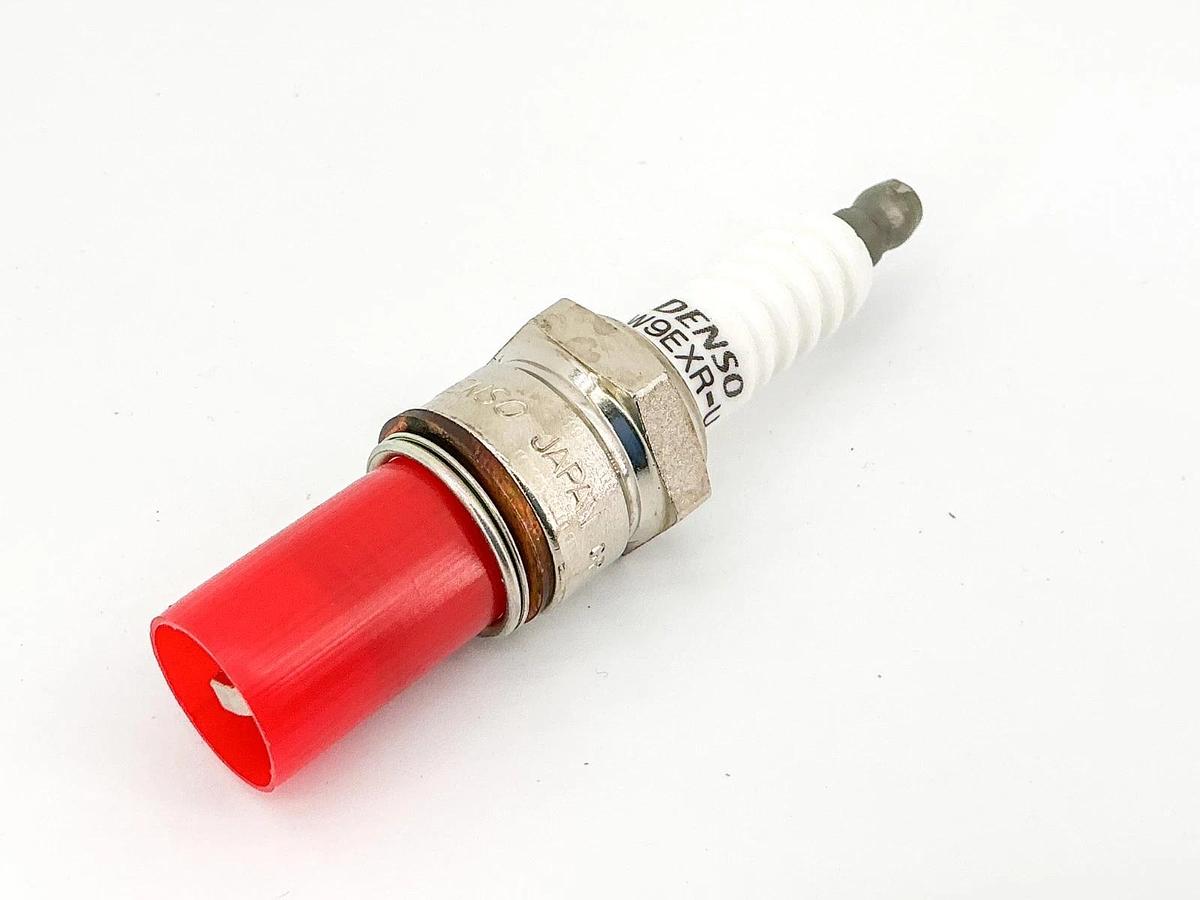 New Lot of 4 Denso 6056 U-Groove Spark Plug W9EXR-U/CU