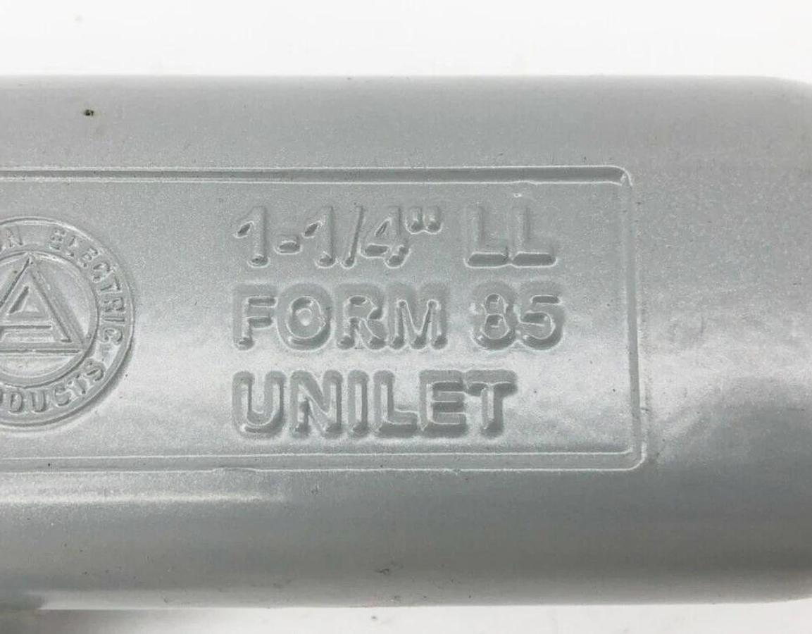 Lot of 2 New Appleton LL125-A 1-1/4" Aluminum Conduit Bodies Threaded Form 85