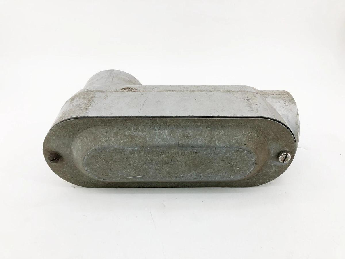Used Killark OLB-8 Aluminum Conduit Body With Cover 3" LB-Type