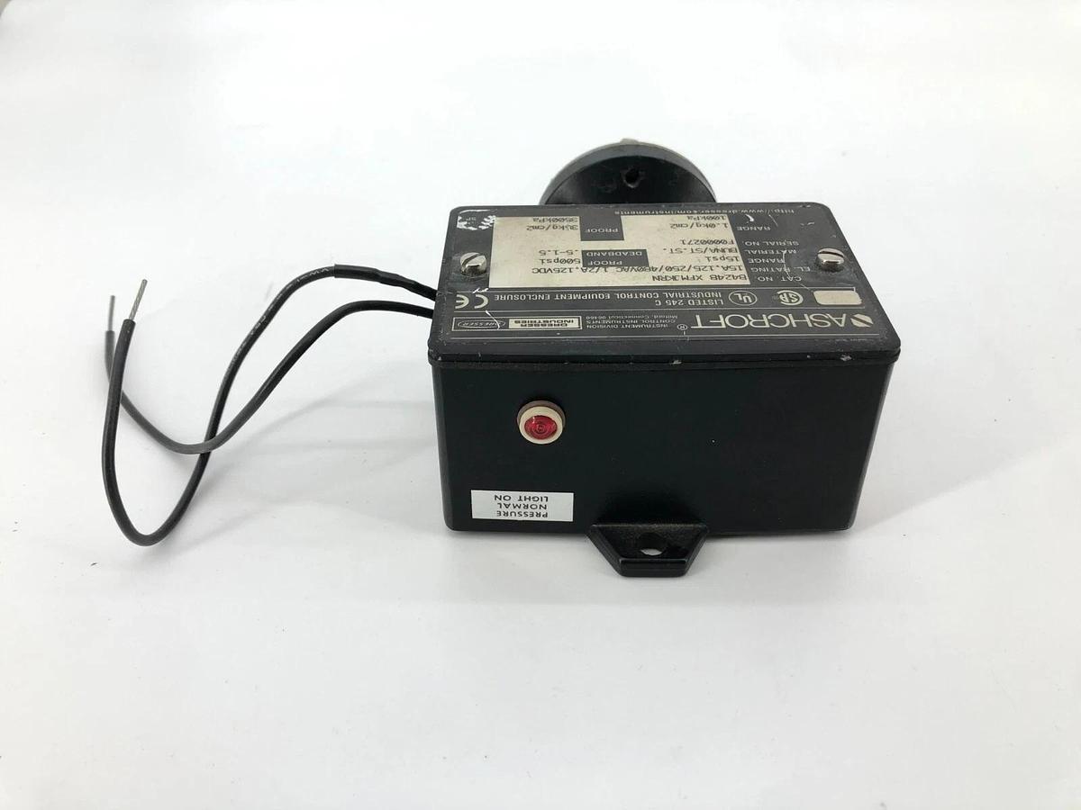 Used New Ashcroft B424B XFMJKRN Pressure Switch 15A 125/250/480 VAC