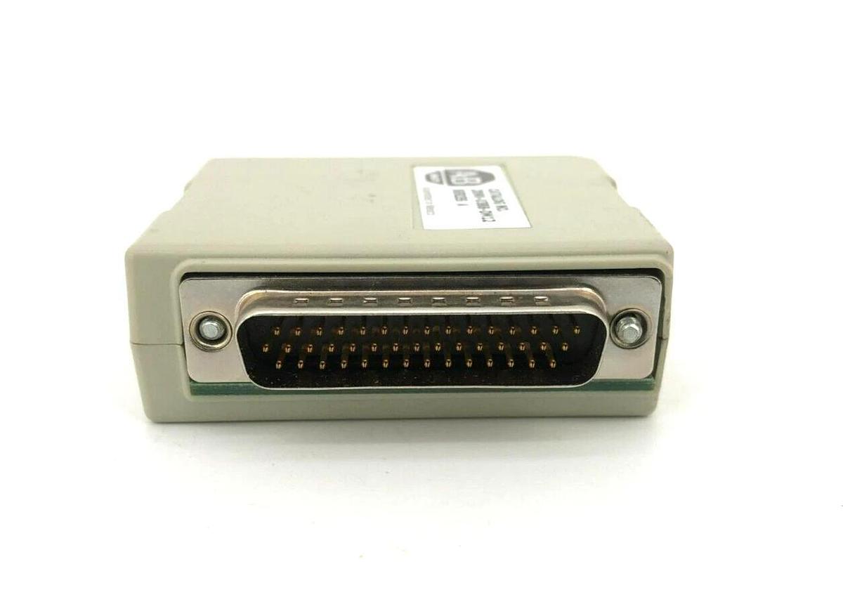 New Allen Bradley 2090-U3CBB-DM12 Ser. A Breakout Board