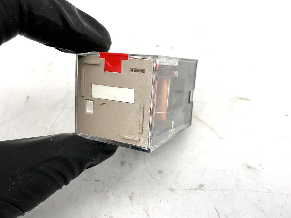 New OMRON MKS3PI-5-AC250 Power Relay 11-Pin 10A 250VAC 50/60HZ MKS3PI-5 - No Box