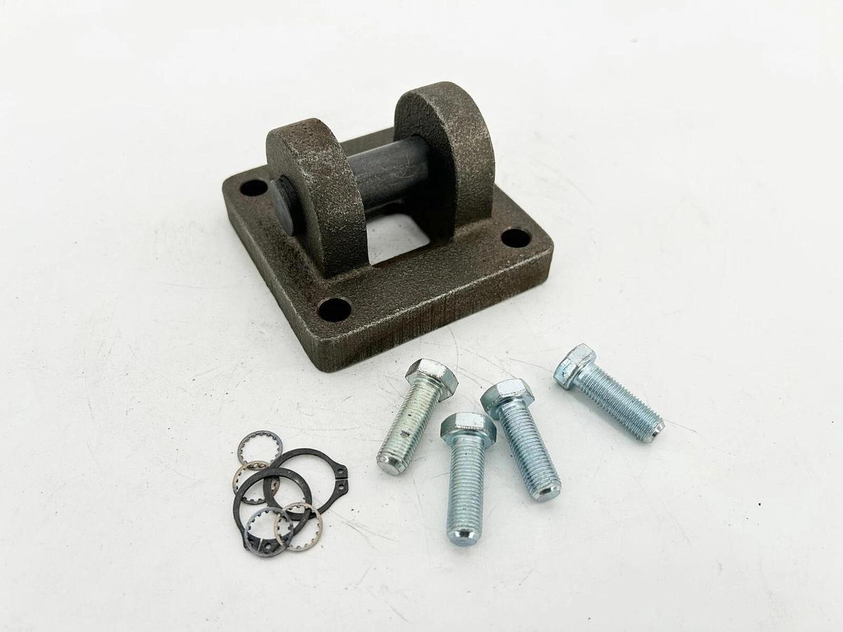 New Rexroth P-069627-K0001 Pneumatic Cylinder Bracket Mount 3MP 1-32