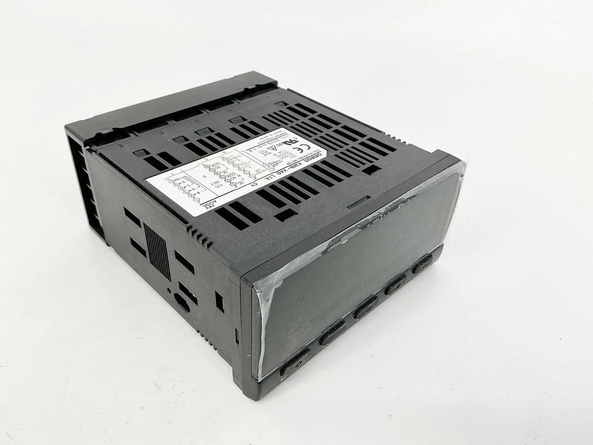 New Omron K3HB-XAD Digital Panel Meter 24VAC/DC 50/60Hz 11VA 7W
