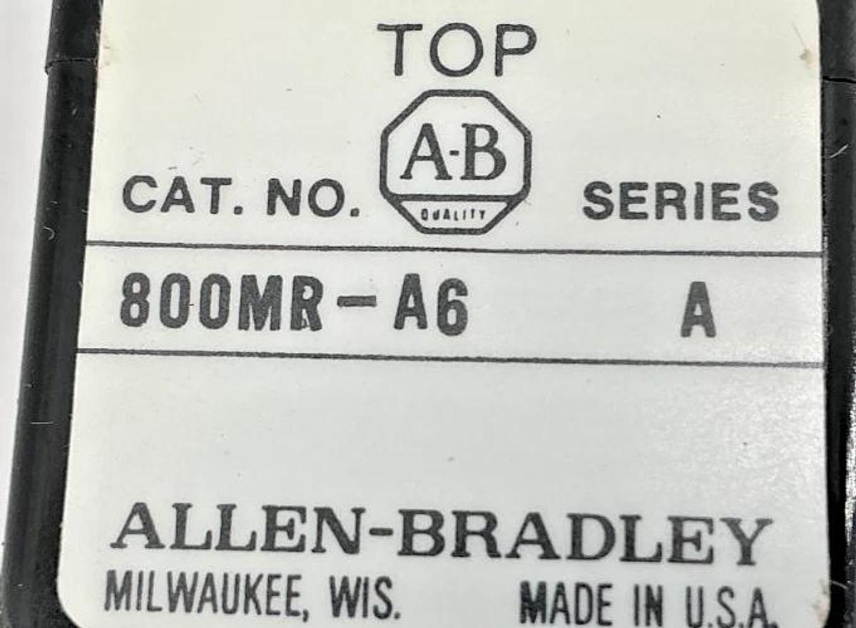 New Allen Bradley 800MR-A6 Ser A Small Round Pushbutton Unit Red Cap - No Box