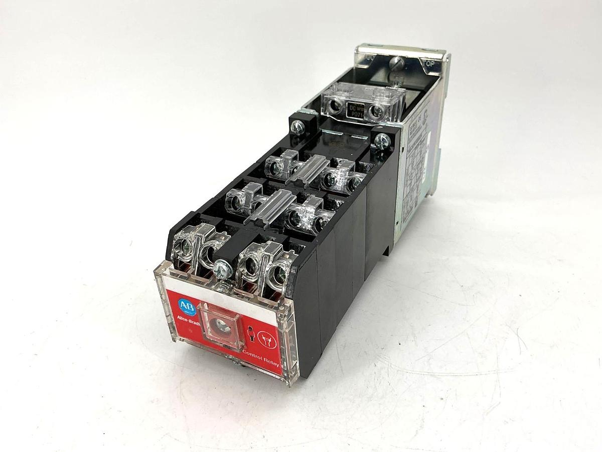 New Allen Bradley 700S-DCPK1020DZ24 Ser E Master Safety Control Relay 24V No Box