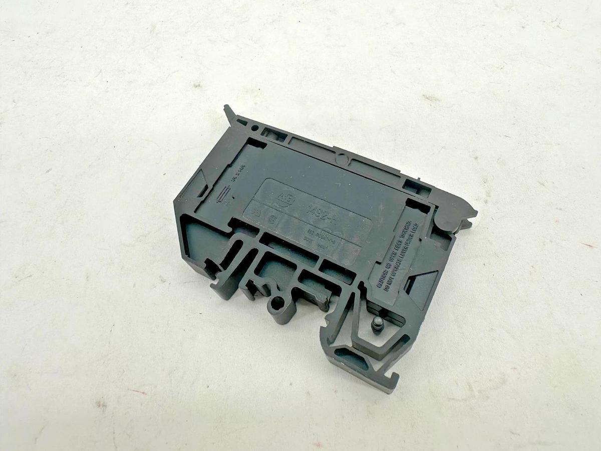 Used Lot of 4 Allen Bradley 1492-H6 Ser C Terminal Blocks Fuse Holder 1P 15A 300V