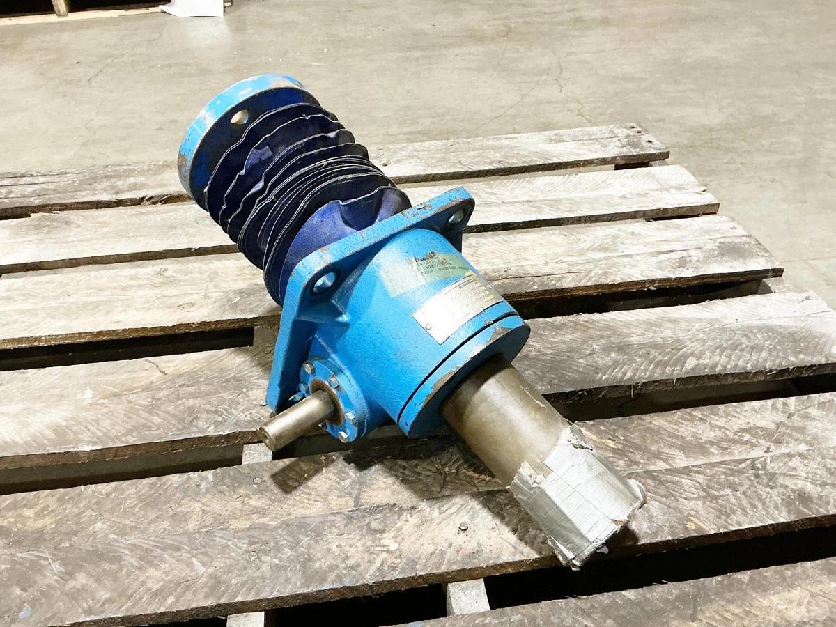 Used Arrangement IM AD 6610SN2BM1/SL 250 Worm Gear Ratio 8.0:1 Grease 7 1401-301