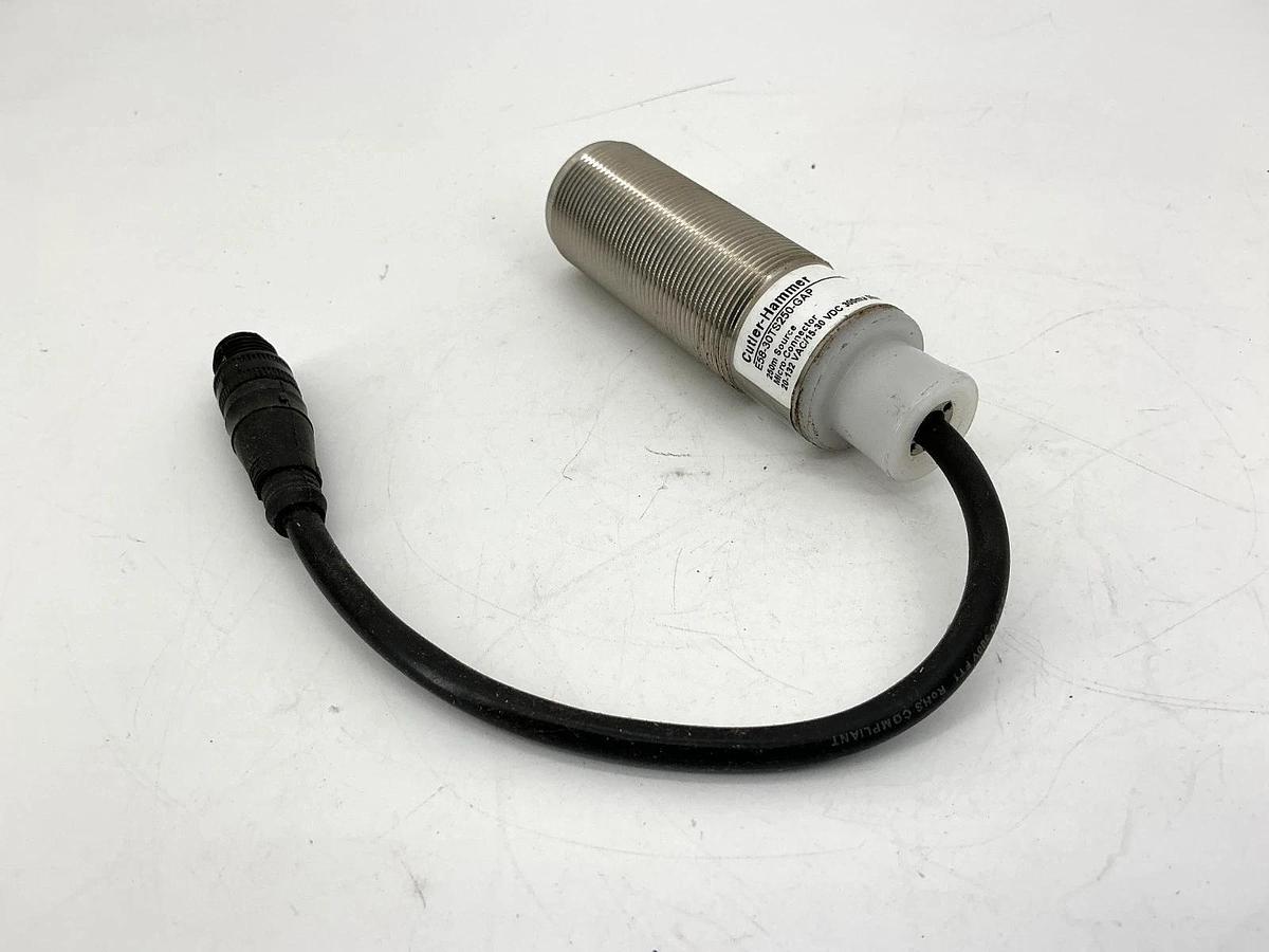 New Eaton E58-30TS250-GAP Ser A2 Photoelectric Sensor 4-Pin Range-250m 20-132VAC