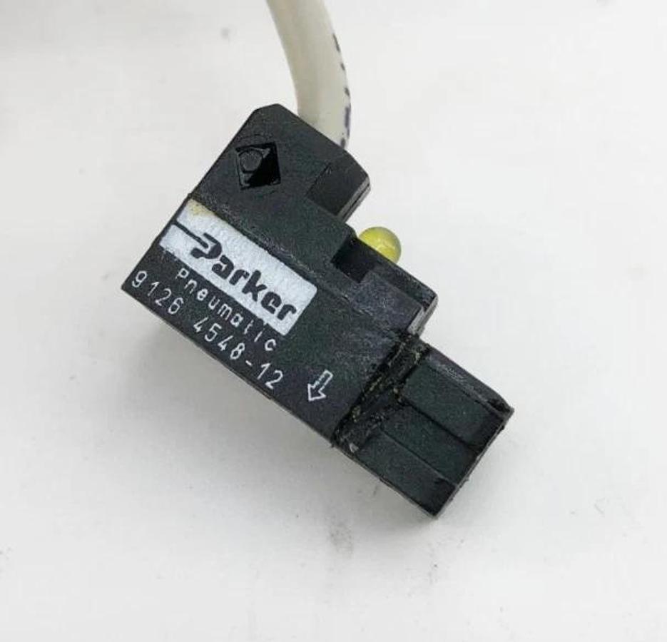 New Parker 9126454817 Sensor SI-B 0.25A 5-30V 5W DCB4N21K8602