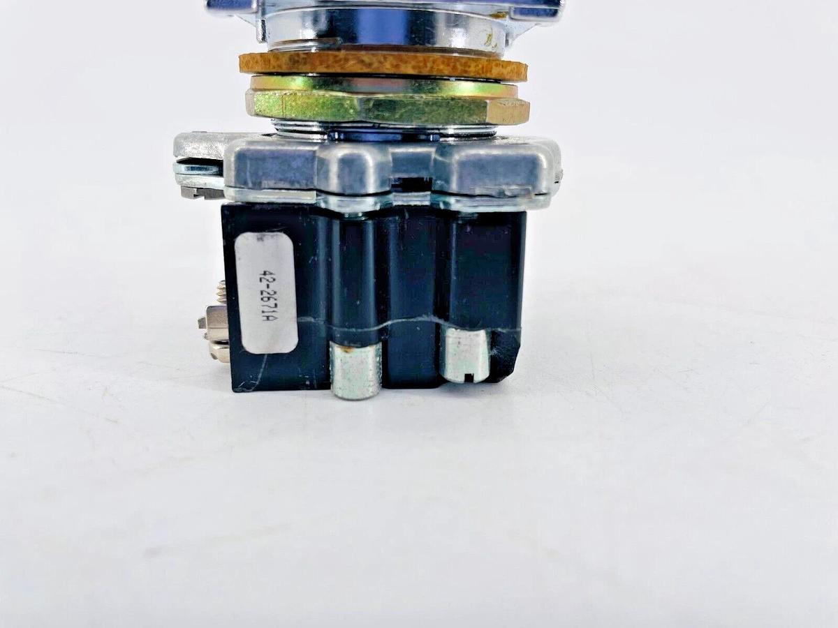 New Cutler Hammer 42-2671A Transformer w/ Pilot Light 120V 6V Lamp