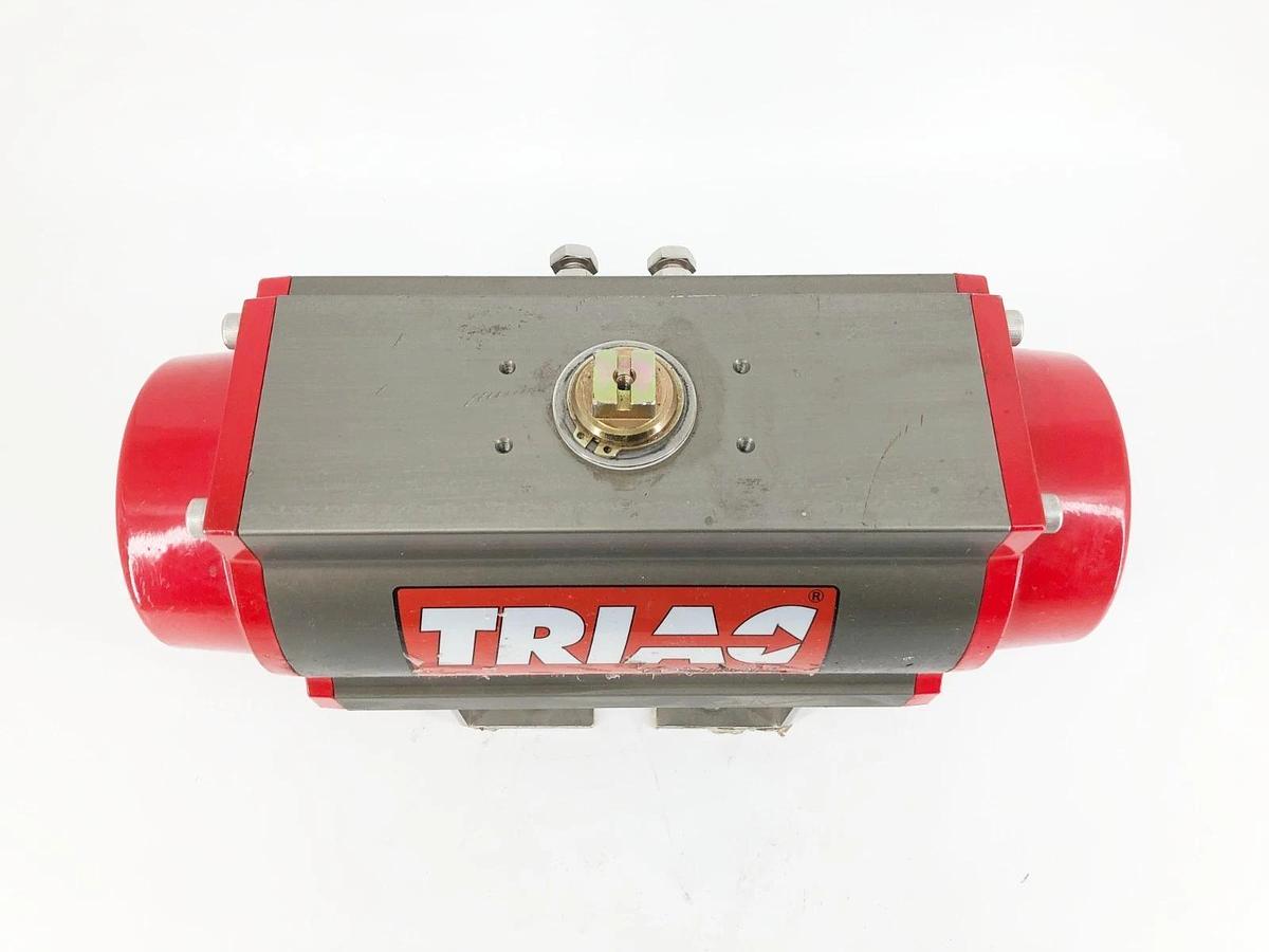 Used Triac 2R300SR Pneumatic Actuator 90CF13002R6SXX