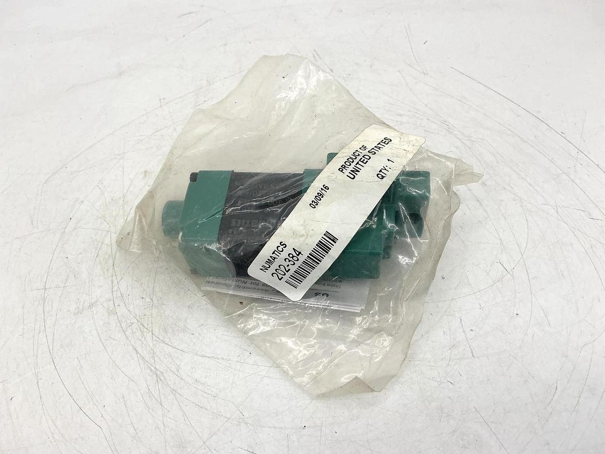 New Numatics 202-384 Solenoid Coil 0.15A 110/120VAC 50/60HZ