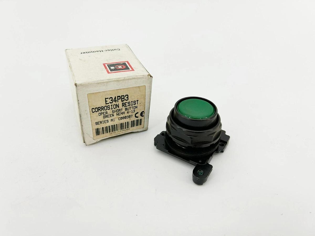 New Eaton Cutler Hammer E34PB3 Corrosion Resistant Green Push Button