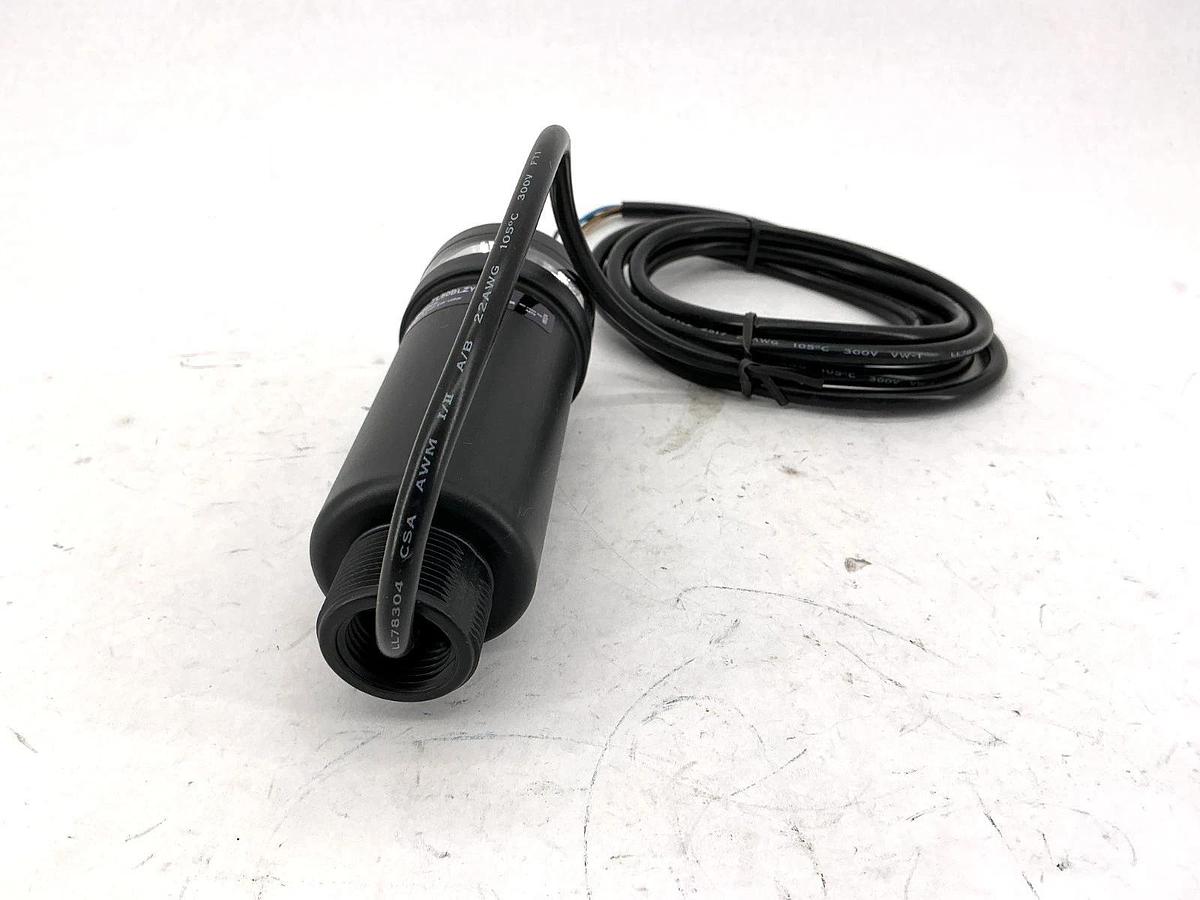 New Banner TL50BLZY Beacon Tower Light 1-Color Indicator 4-Wire 100/240VAC
