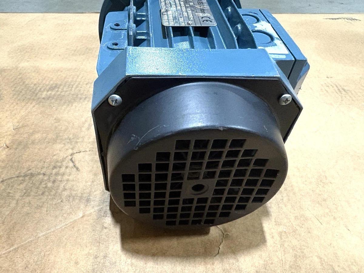 New ABB 3GVA072004-BSC M2VA71C-4 .65kW Electric Motor 240/480V 1690RPM